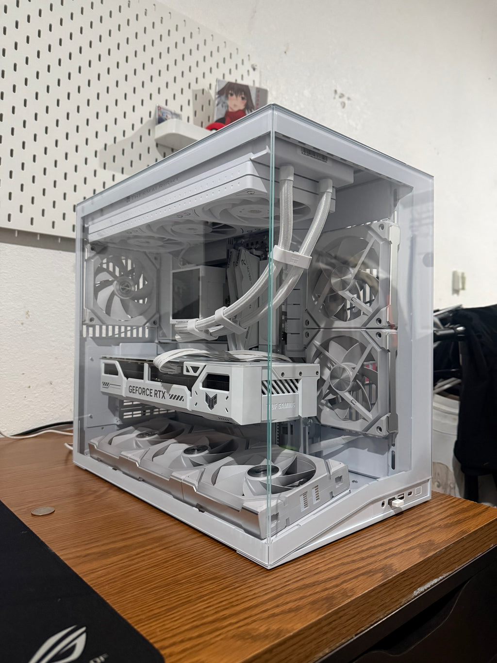 White RTX 5070 Ti Gaming PC | Ryzen 7 7800X3D | 32GB DDR5 | 2TB SSD