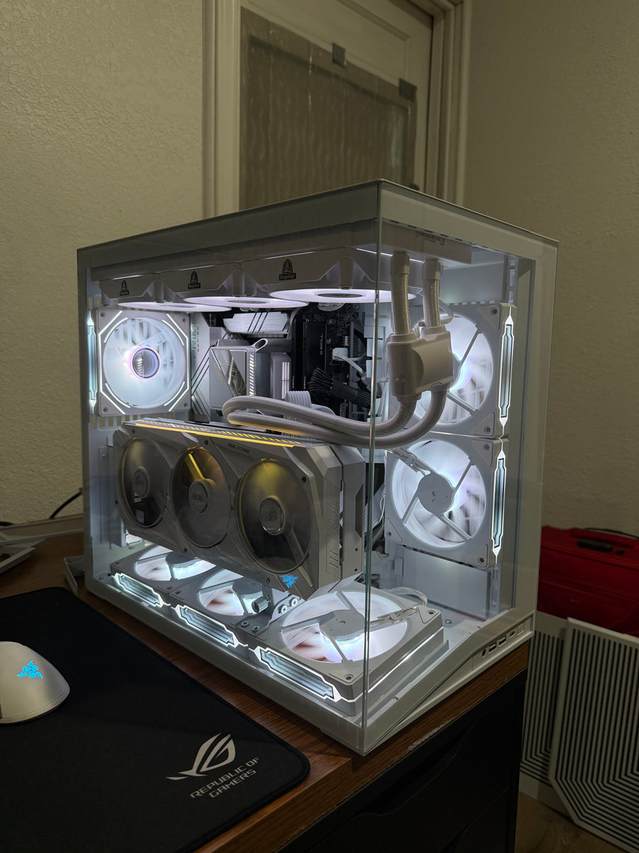 White RTX 3090 Gaming PC | Intel i9-12900k | 32GB DDR5 | 1TB SSD | 2TB SSD