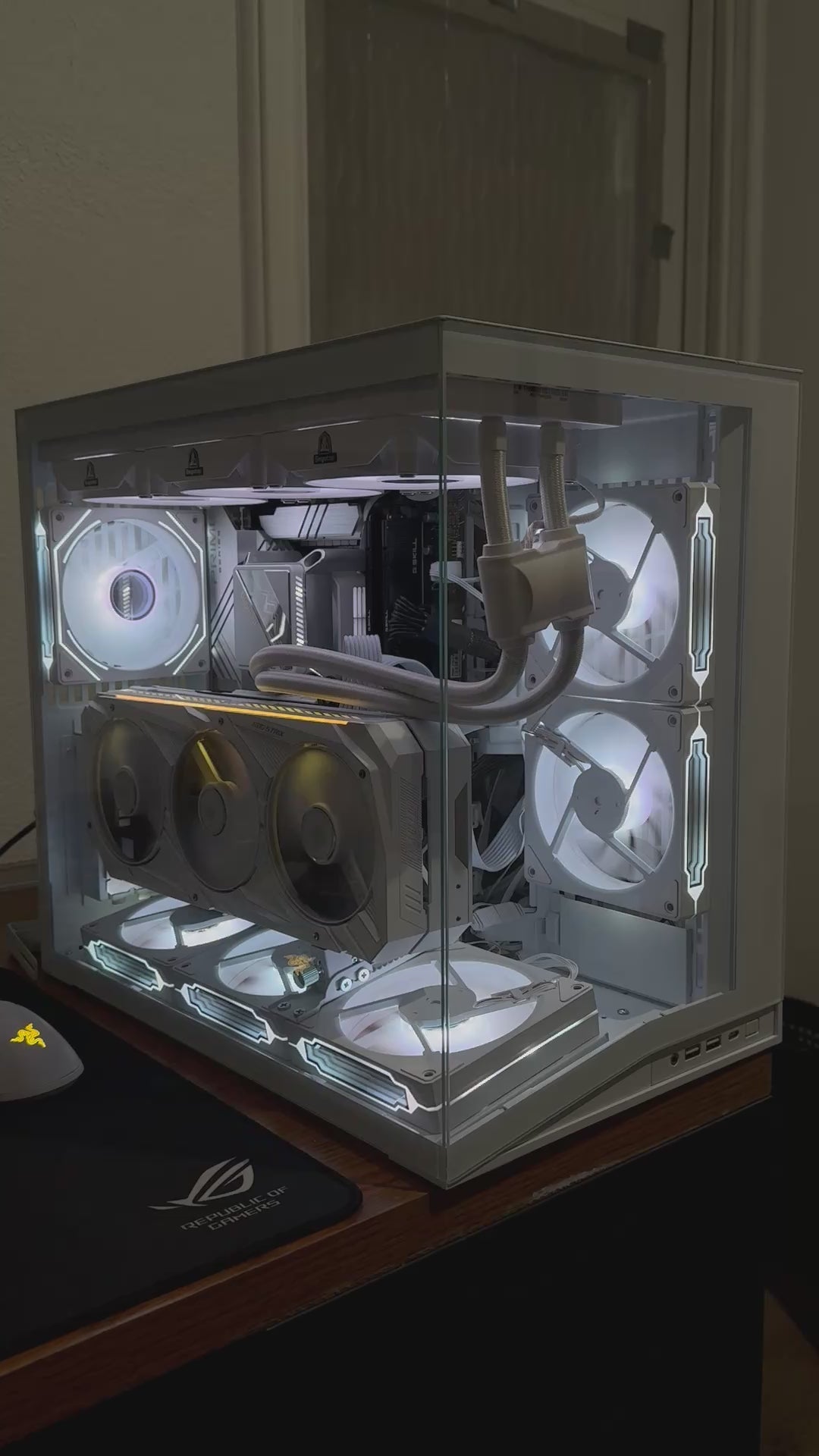 White RTX 3090 Gaming PC | Intel i9-12900k | 32GB DDR5 | 1TB SSD | 2TB SSD